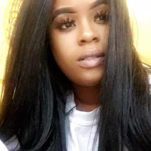 Meet your Posher, Janisa